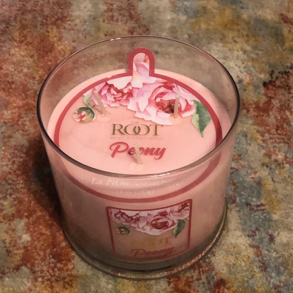 Root candle: Peony La Fleur Collection